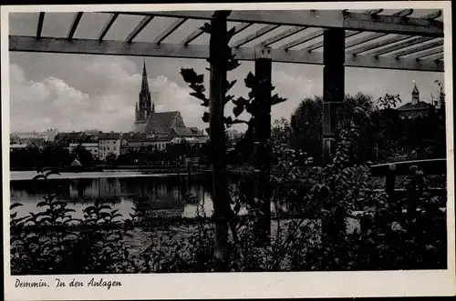 Ak Demmin in Vorpommern, In den Anlagen, Stadtblick, Kirche