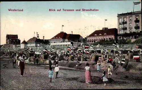 Ak Westerland auf Sylt, Terrassen und Strandhallen, Strandszene