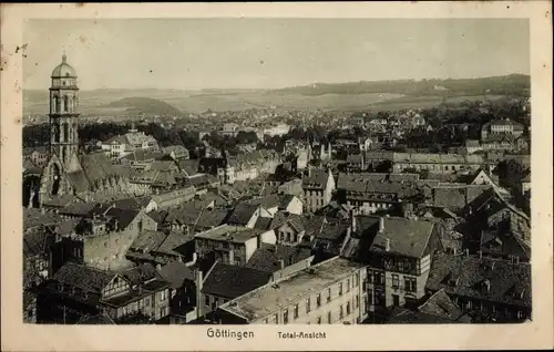 Ak Göttingen in Niedersachsen, Total-Ansicht, Kirchturm