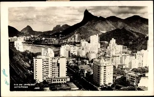 Ak Rio de Janeiro Brasilien, Botafogo, skyscrapers, mountains