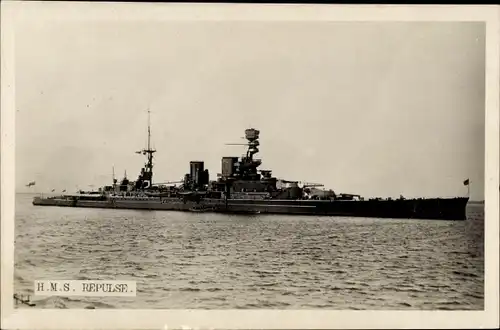 Foto Ak Britisches Kriegsschiff, HMS Repulse, Schlachtkreuzer