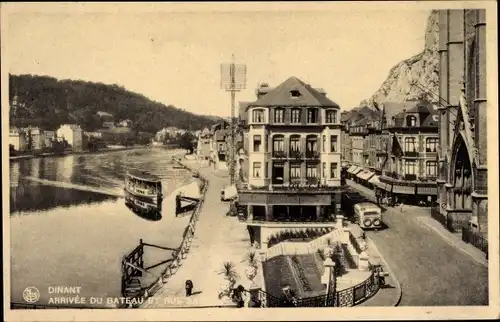 Ak Dinant Wallonien Namur, Arrivée du Bateau et Rue Saxe, Fähre mit Anlegestelle, Straßenpartie