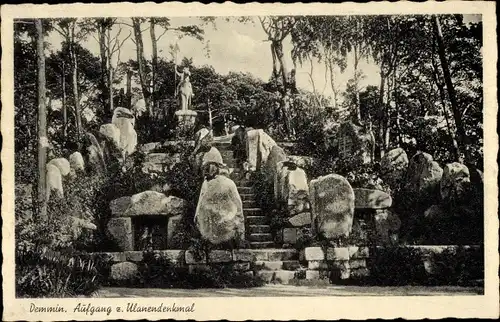 Ak Demmin in Vorpommern, Aufgang zum Ulanendenkmal