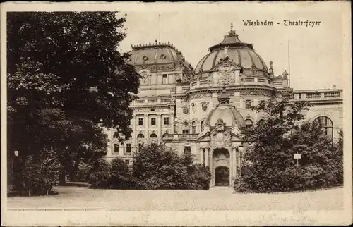 Ak Wiesbaden in Hessen, Theaterfoyer