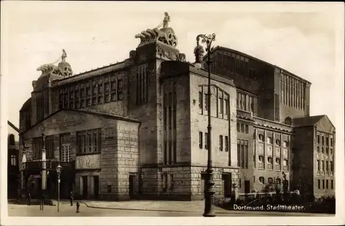 Ak Dortmund im Ruhrgebiet, Stadttheater