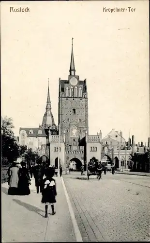 Ak Rostock in Mecklenburg Vorpommern, Kröpeliner Tor, Panorama