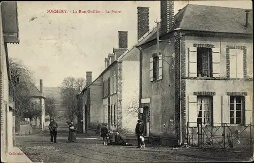 Ak Sormery Yonne, La Rue Guillot, La Poste