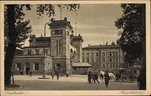 Ak Saarbrücken im Saarland, Hauptbahnhof, Pferdekutsche