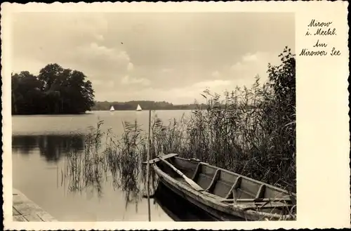 Ak Mirow in Mecklenburg, Am Mirower See, Boot, Segelboote, Schilf, Steg