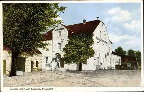 Ak Ullersdorf Radeberg im Kreis Bautzen Sachsen, Blick auf die Schmiede Schänke, Ihn. M. Näther