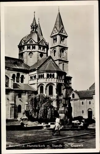 Ak Roermond Limburg Niederlande, Musterkerk m. Standbeeld Dr. Cuypers