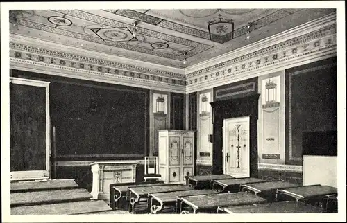 Ak Berndorf an den Triesting Niederösterreich, Lehrzimmer im pompejanischen Stil, Volksschulen