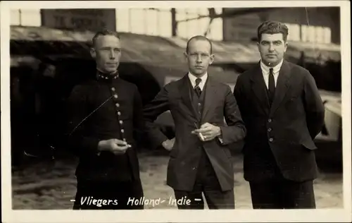 Foto Ak Aviation, Vliegers Holland Indie, Luftfahrtpioniere, Zigaretten