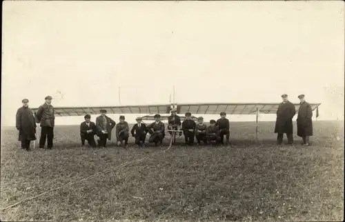Foto Ak Segelflugzeug vor dem Start, Seil der Startwinde