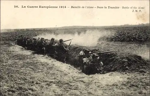 Ak Bataille de l'Aisne, dans la Tranchee, Schlachtfeld, I WK