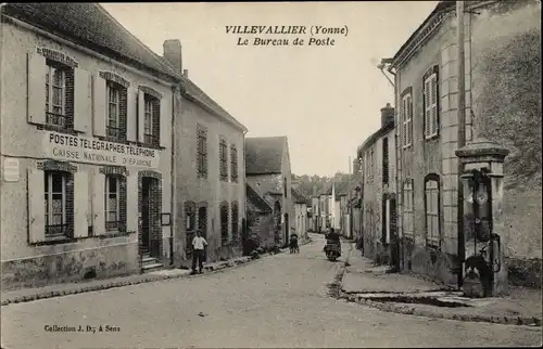 Ak Villevallier Yonne, Le Bureau de Poste
