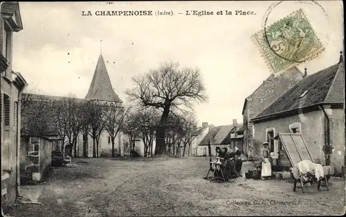Ak La Champenoise Indre, L'Eglise et la Place