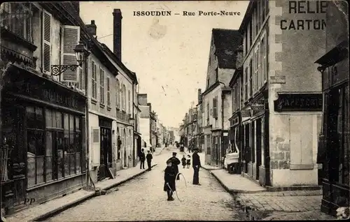 Ak Issoudun Indre, Rue Porte Neuve