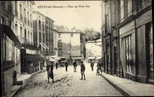 Ak Pézenas Hérault, Place du Trois Six