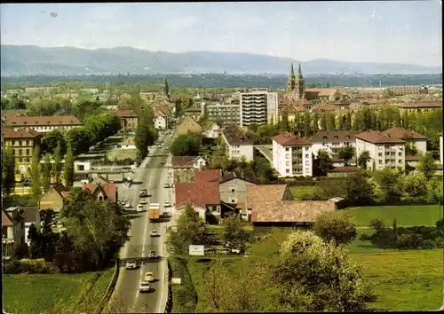 Ak Landau in der Pfalz, Wein- und Gartenstadt, Blick vom Ebenberg ,Autos, Kirchtürme