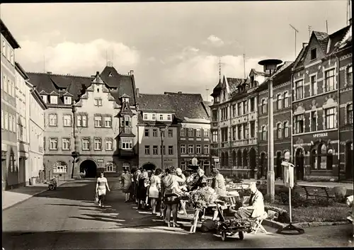 Ak Kahla in Thüringen, Blumenmarkt, Straßenszene