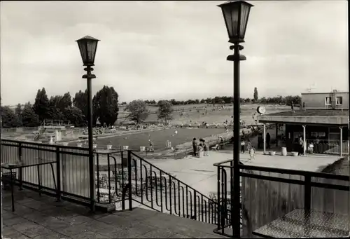 Ak Leisnig in Sachsen, Stadtbad, Terrasse