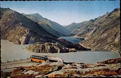 Ak Kanton Bern Schweiz, Grimsel, Grimselpass m. Blick ins Haslital, Grimsel- und Räterichsbodensee