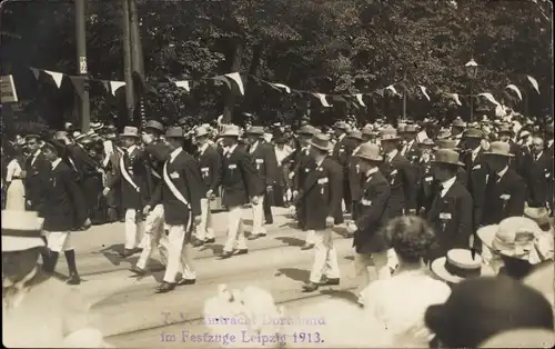 Foto Ak Leipzig in Sachsen, T. V. Eintracht Dortmund im Festzug, 1913