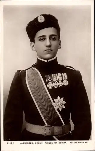 Ak Kronprinz Alexander von Serbien, Portrait in Uniform, Orden