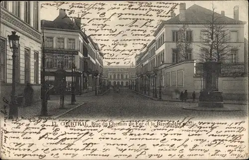 Ak Kortrijk Courtrai Westflandern, Rue du Chemin de Fer et le Barometre public