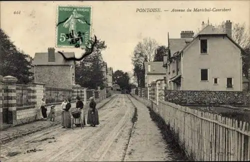 Ak Pontoise Val d'Oise, Avenue du Marechal Canrobert