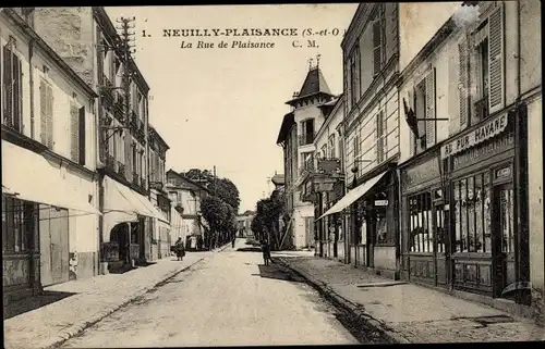 Ak Neuilly Plaisance Seine Saint Denis, La Rue de Plaisance