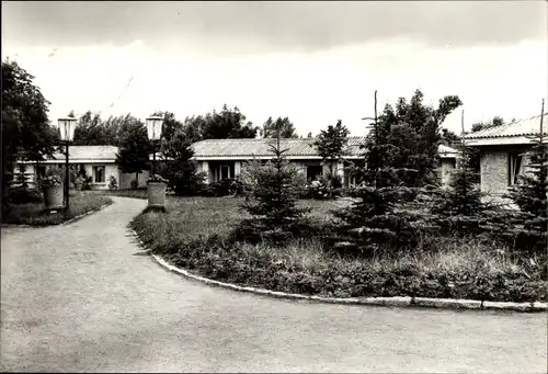 Ak Ostseebad Boltenhagen, Im Urlauberdorf