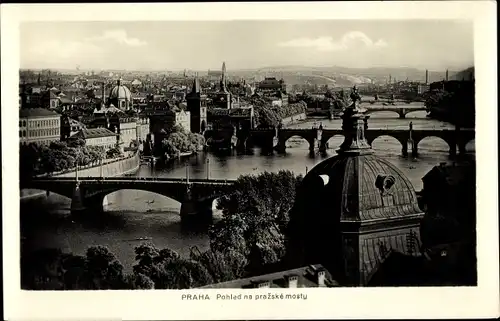 Ak Praha Prag Tschechien, Pohled na prazske mostu