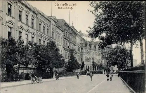 Ak Kostrzyn nad Odrą Cüstrin Küstrin Ostbrandenburg, Bahnhofstraße