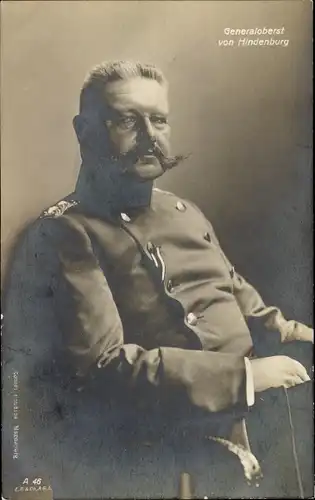 Ak Generaloberst Paul von Hindenburg, Portrait in Uniform
