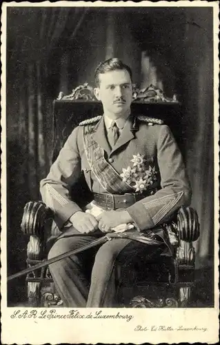 Ak Prinz Felix von Luxemburg, Portrait in Uniform, Orden