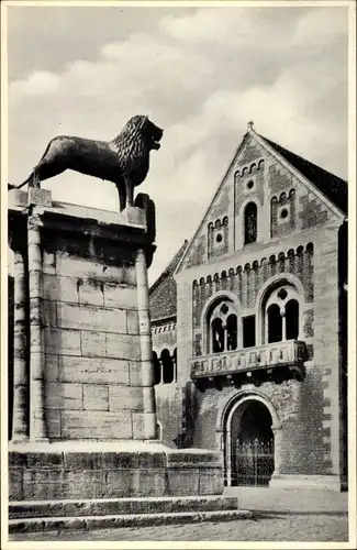 Ak Braunschweig in Niedersachsen, Löwe vor der Burg Dankwarderode