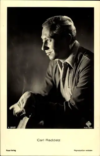 Ak Schauspieler Carl Raddatz, Ross Verlag 3313 1, UFA, Seitenportrait