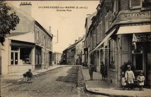 Ak Chennevières sur Marne Val de Marne, Grande Rue