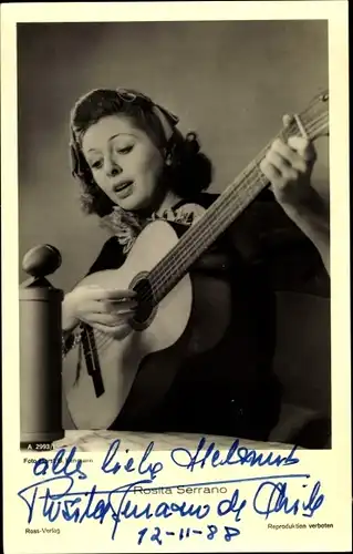 Ak Schauspielerin Rosita Serrano, Portrait mit Gitarre, Ross Verlag A 2993 1