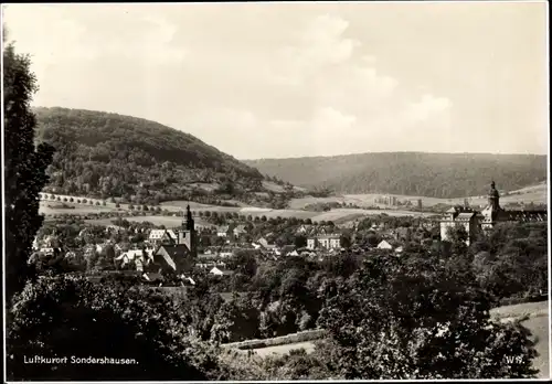 Ak Sondershausen im Kyffhäuserkreis Thüringen, Blick auf den Ort mit Umgebung