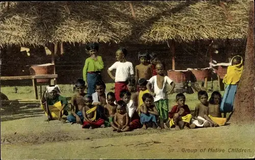 Ak Ceylon Sri Lanka, Group of Native Children