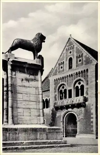 Ak Braunschweig in Niedersachsen, Löwe vor der Burg Dankwarderode