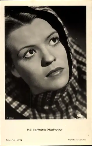 Ak Schauspielerin Heidemarie Hatheyer, Portrait