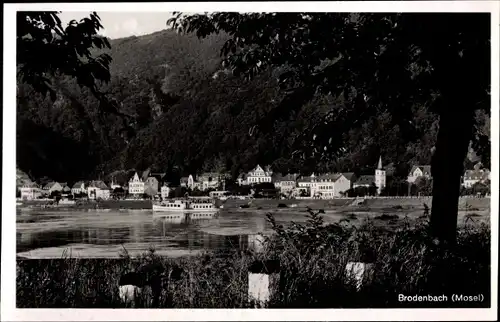 Ak Brodenbach an der Terrassenmosel, Blick auf den Ort, Flusspartie