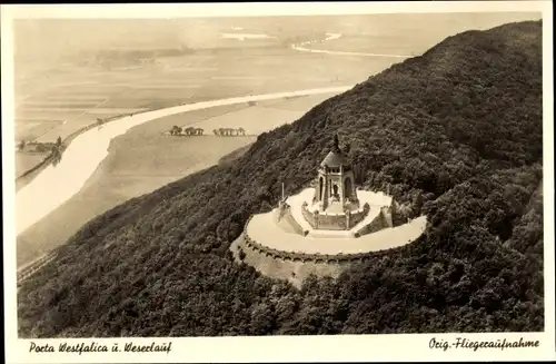 Ak Porta Westfalica in Nordrhein Westfalen, Kaiser Wilhelm Denkmal, Fliegeraufnahme