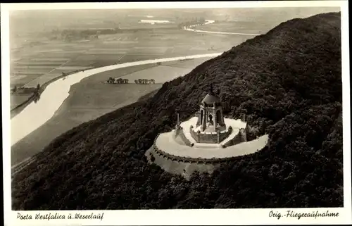 Ak Porta Westfalica in Nordrhein Westfalen, Kaiser Wilhelm Denkmal, Fliegeraufnahme