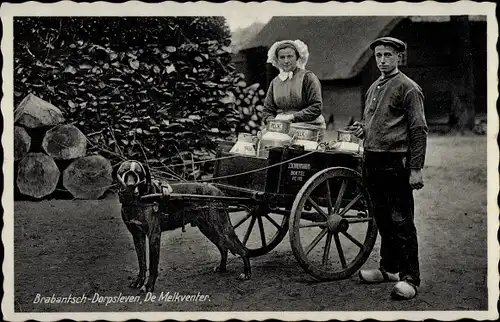 Ak Brabantsch Dorpsleven, de Melkventer, Milchkarren, Zughund, Trachten