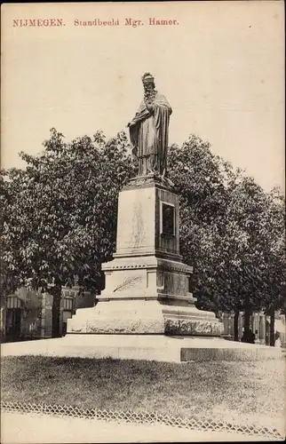 Ak Nijmegen Gelderland, Standbeeld Mgr. Hamer